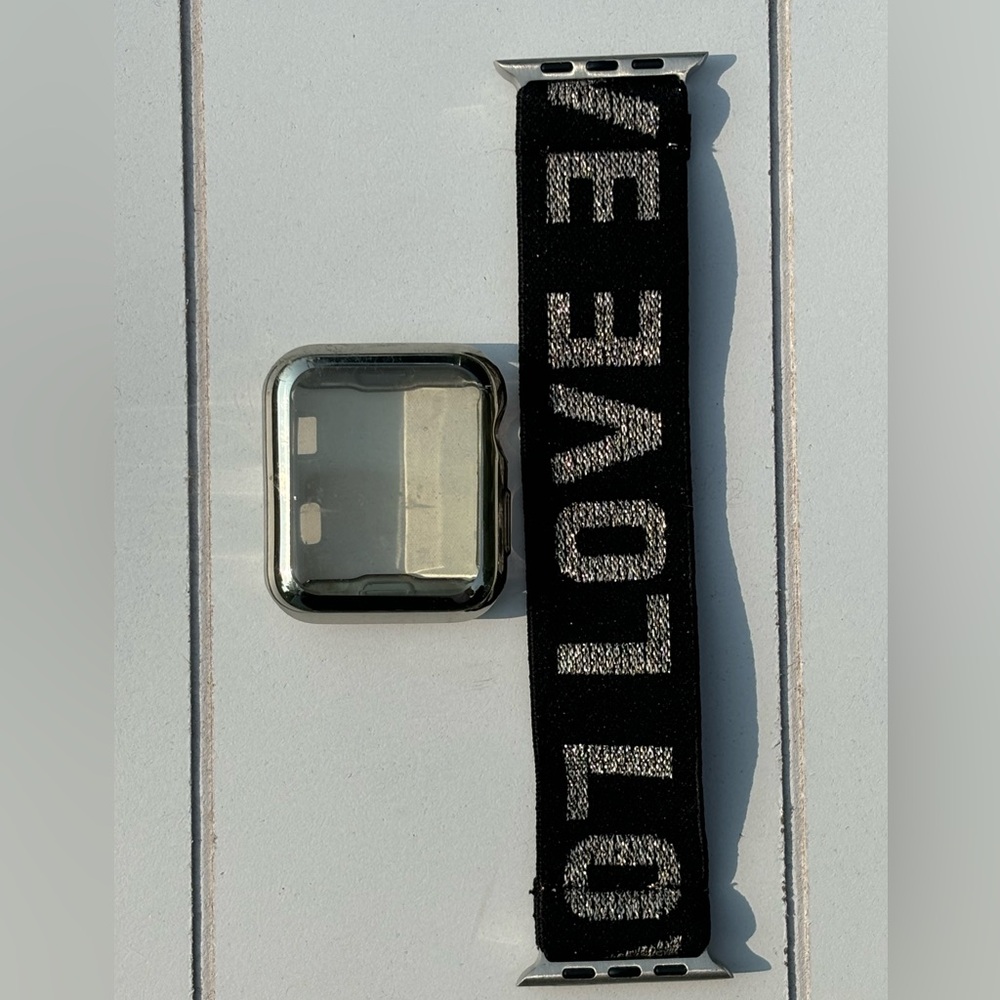 Apple Watch Band & Case